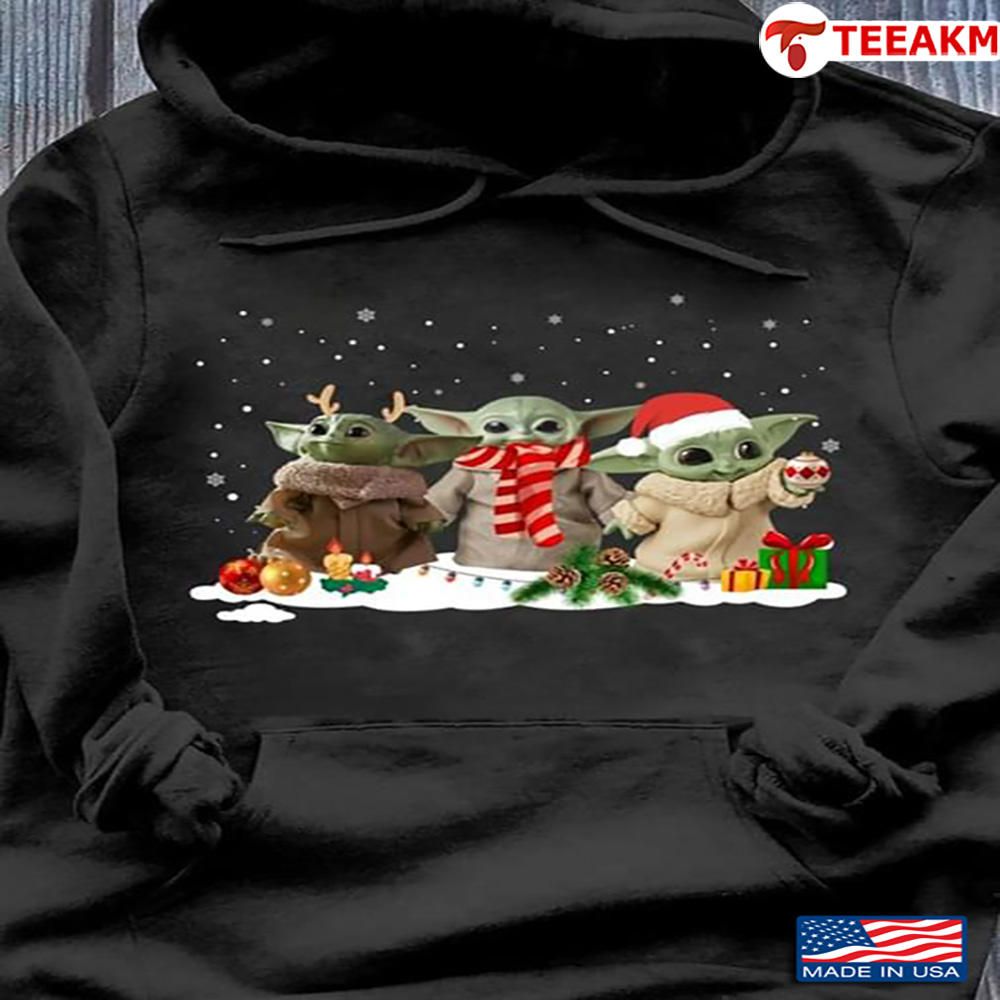 Baby Yoda The Mandalorian Christmas Unisex T-shirt